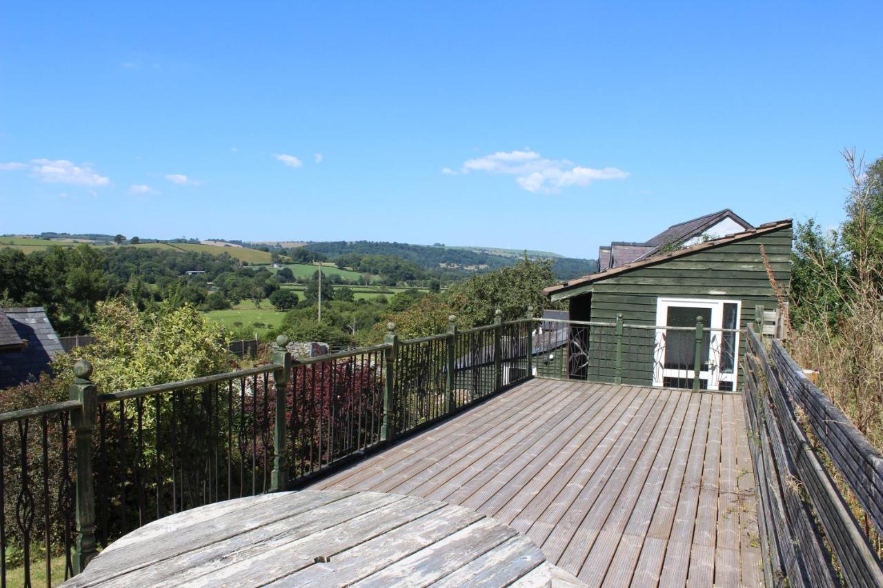 Poplar Lodge, Dee Valley Stays - Cosy Microlodge With Detached Private Shower & Wc Corwen Exterior photo