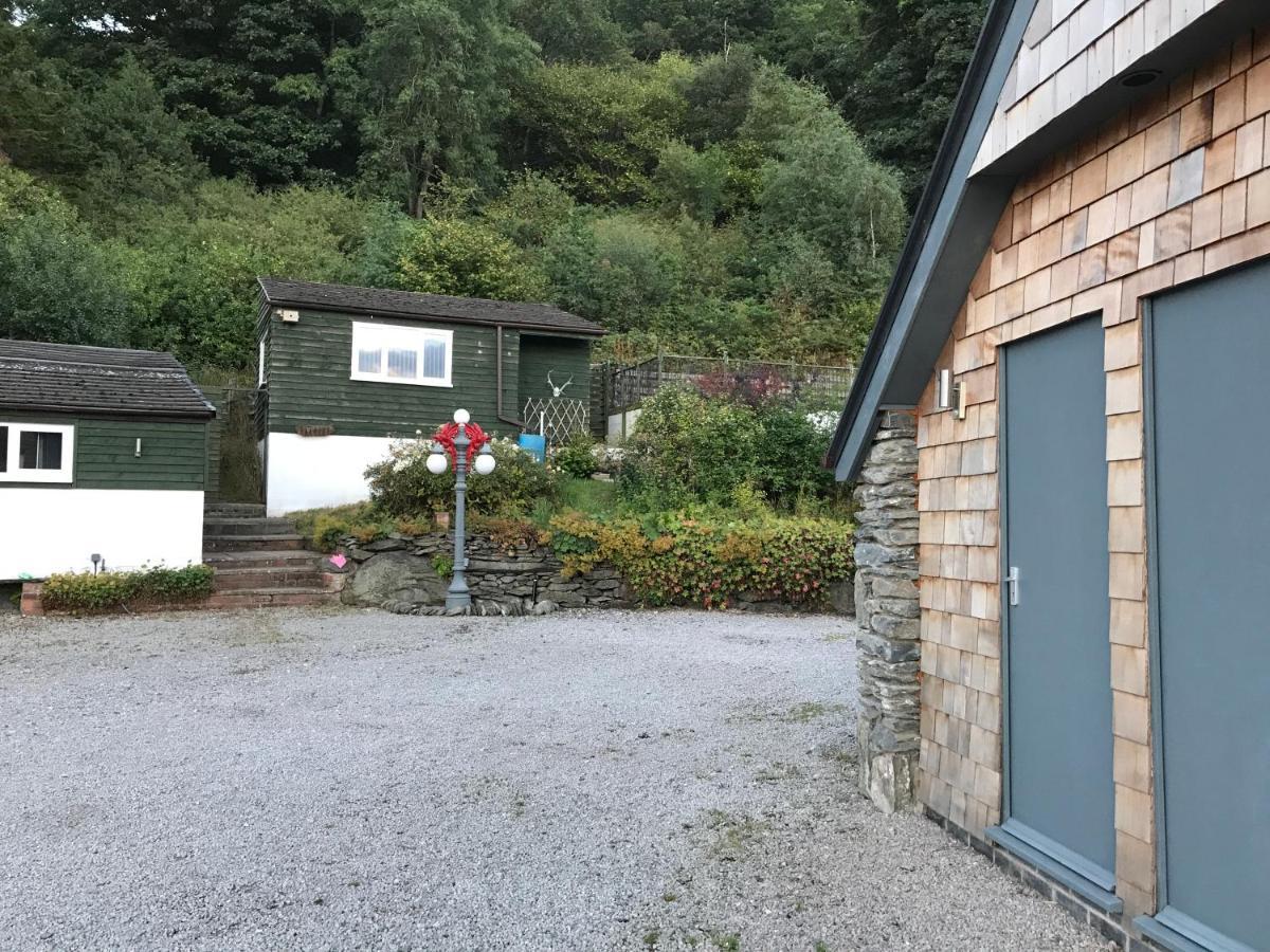 Poplar Lodge, Dee Valley Stays - Cosy Microlodge With Detached Private Shower & Wc Corwen Exterior photo